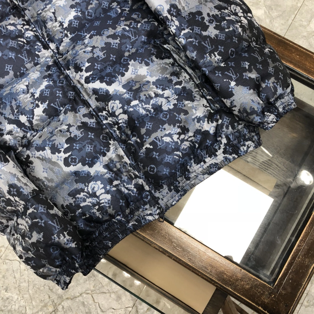WrinkleFree Louis Vuitton Down Jackets 139439