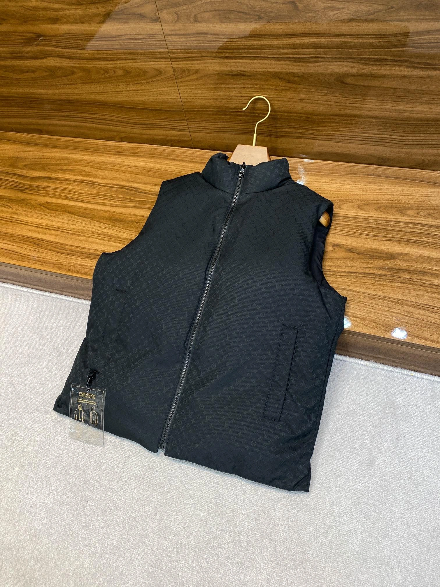 Louis Vuitton Down Jackets TravelReady 139423