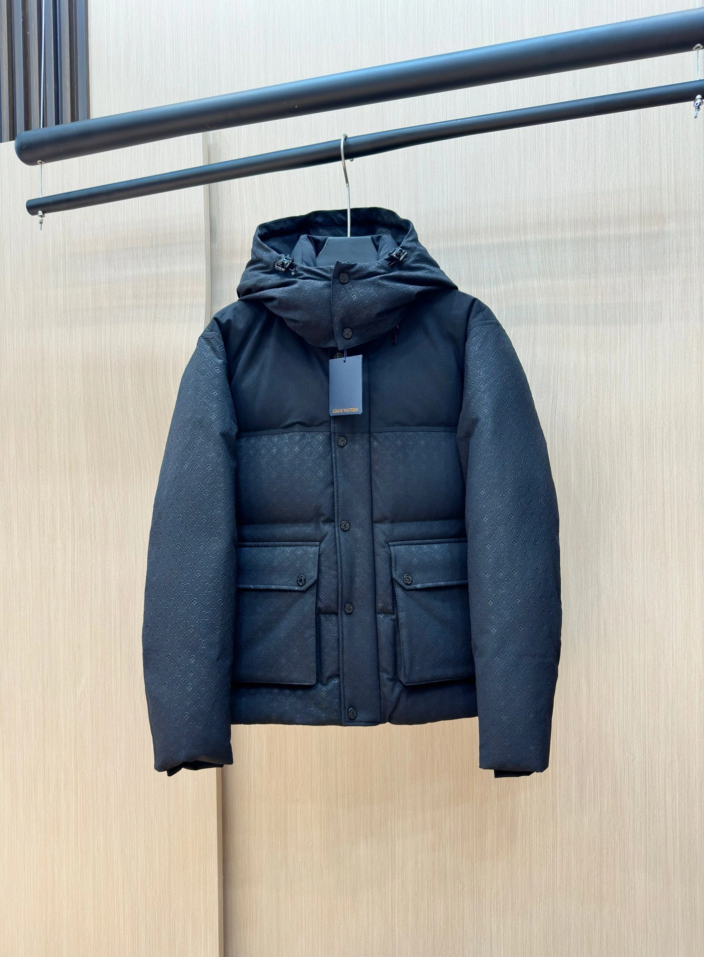 Louis Vuitton Down Jackets MoistureWicking 139433