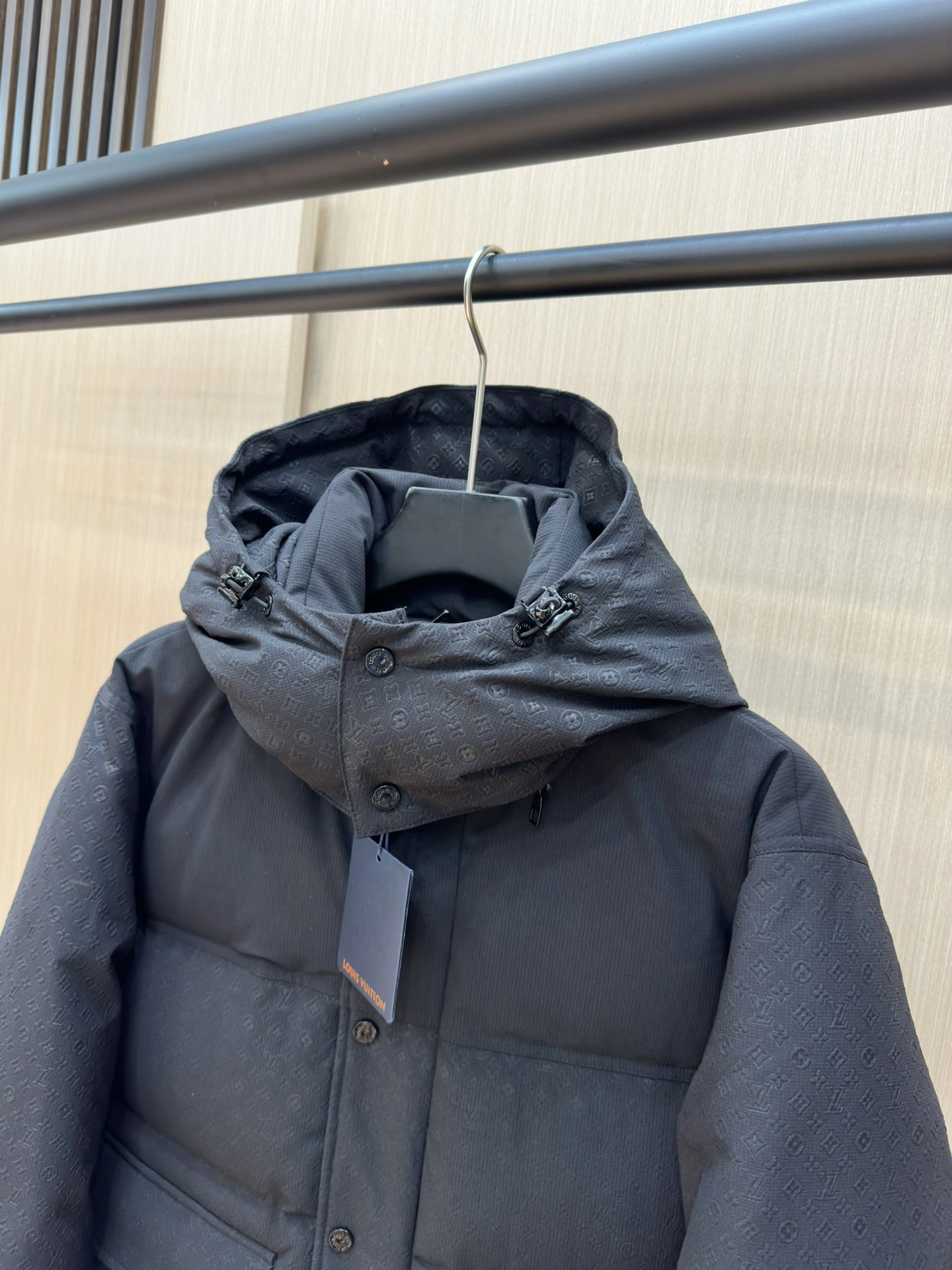 Louis Vuitton Down Jackets MoistureWicking 139433