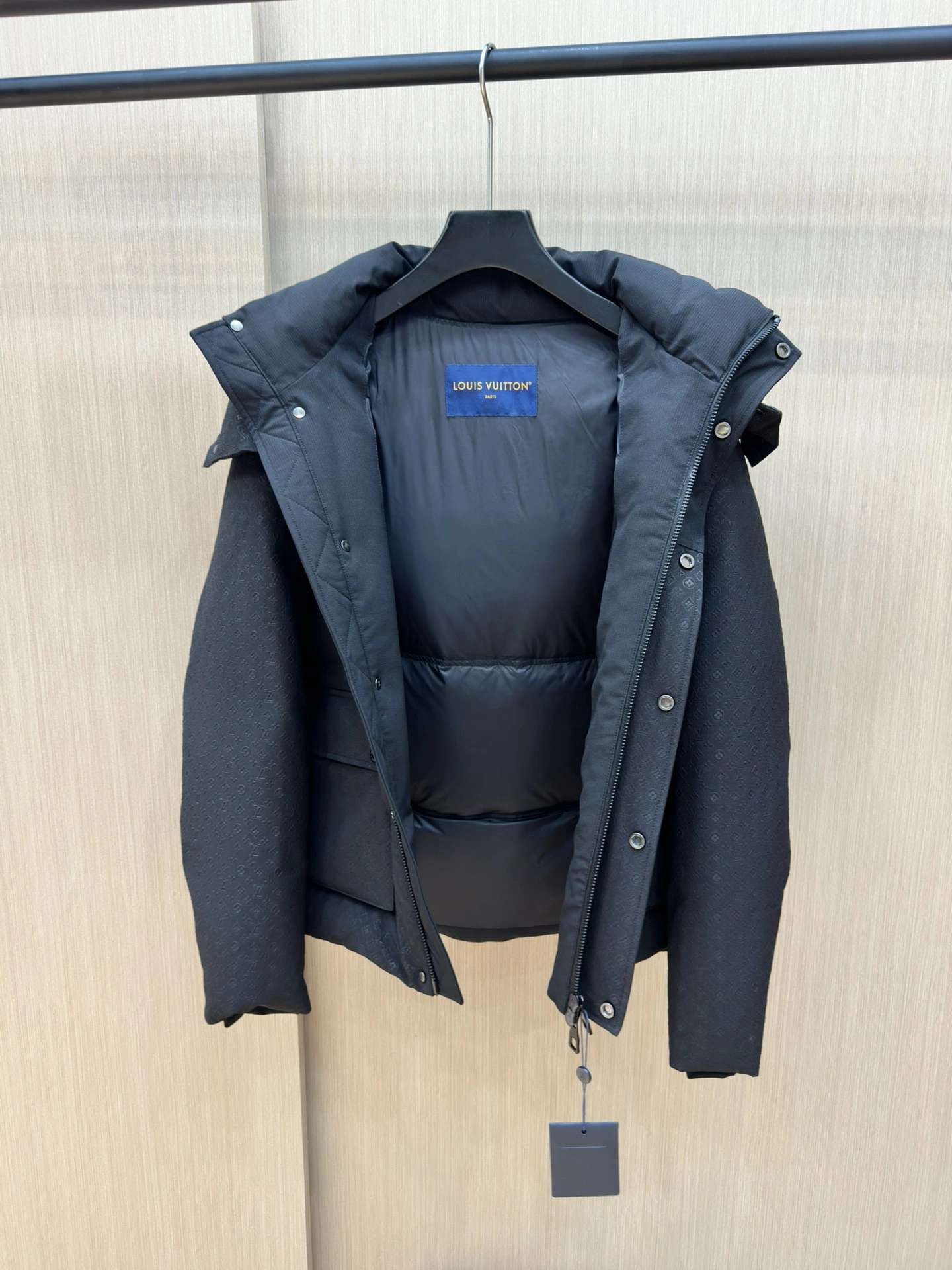 Louis Vuitton Down Jackets MoistureWicking 139433