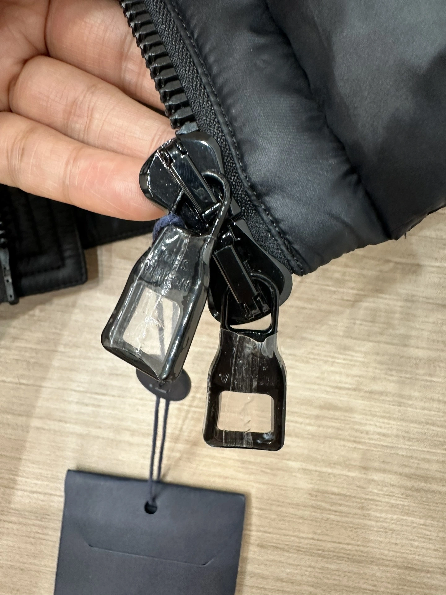 Louis Vuitton Down Jackets FastDry 139427