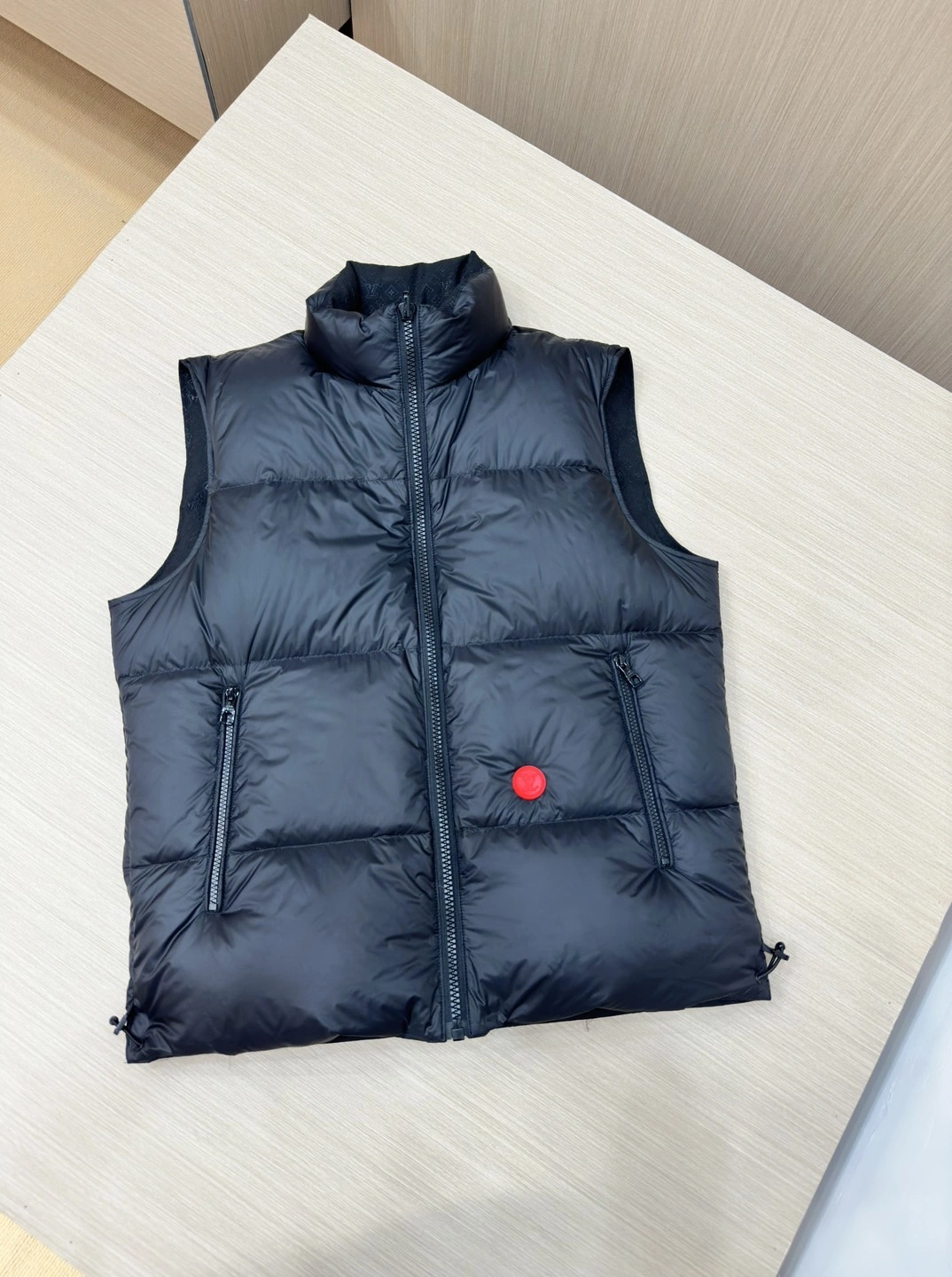 Seasonal Louis Vuitton Down Jackets 130351