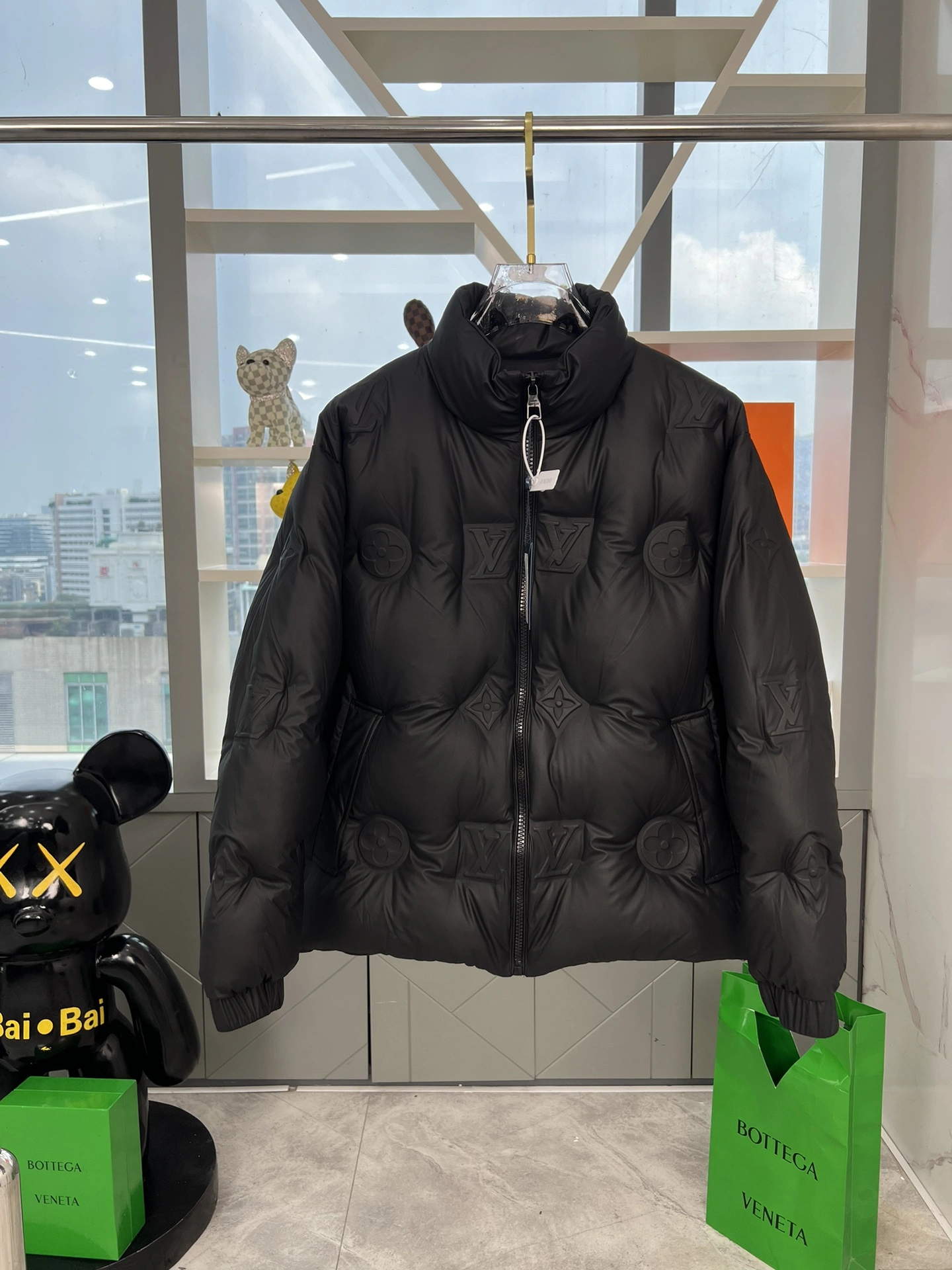 Attractive Louis Vuitton Down Jackets 139432