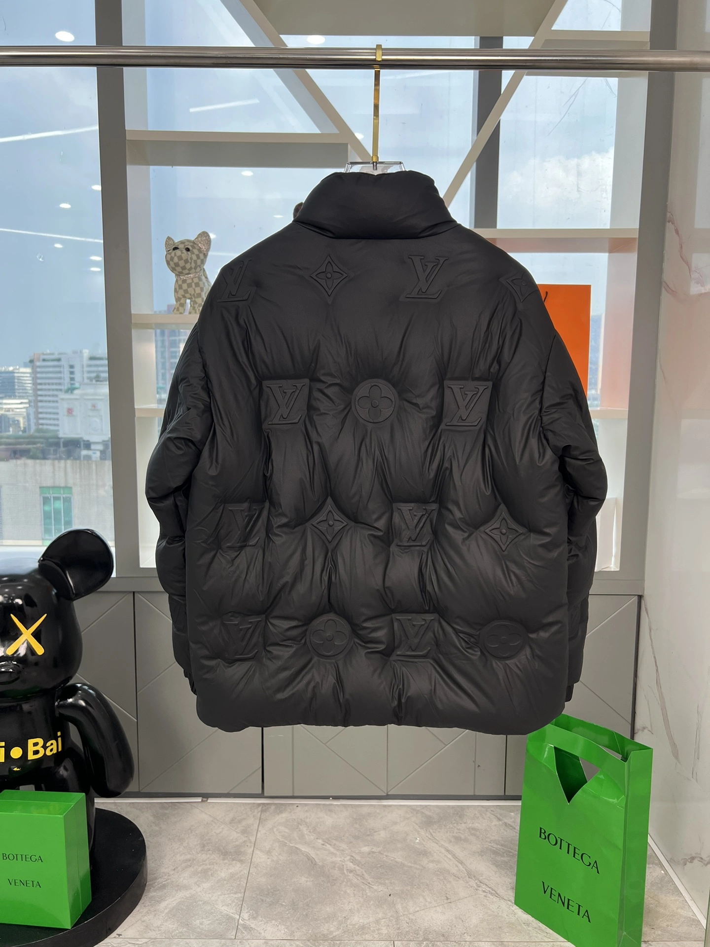 Attractive Louis Vuitton Down Jackets 139432
