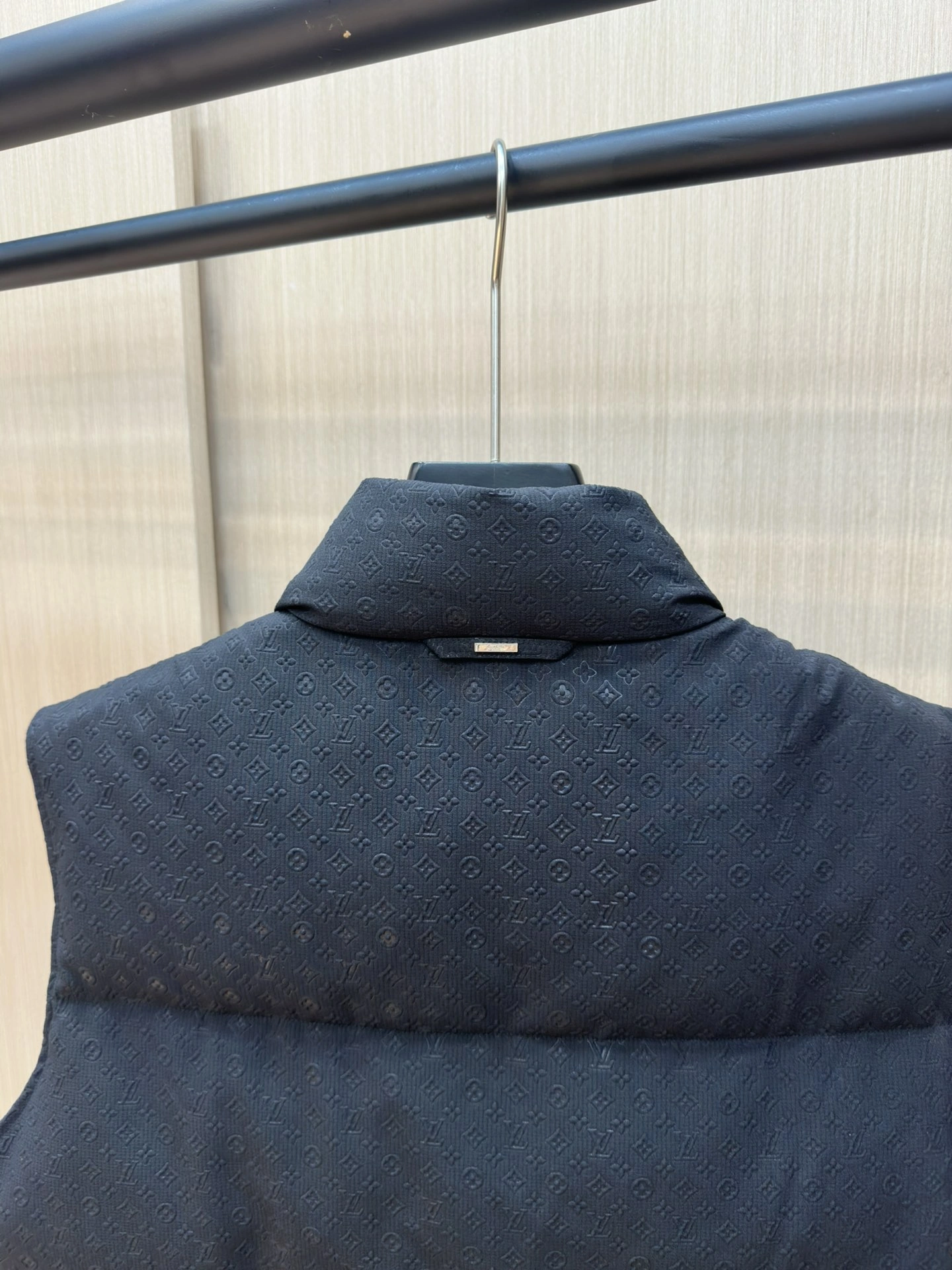 TravelReady Louis Vuitton Down Jackets 139422
