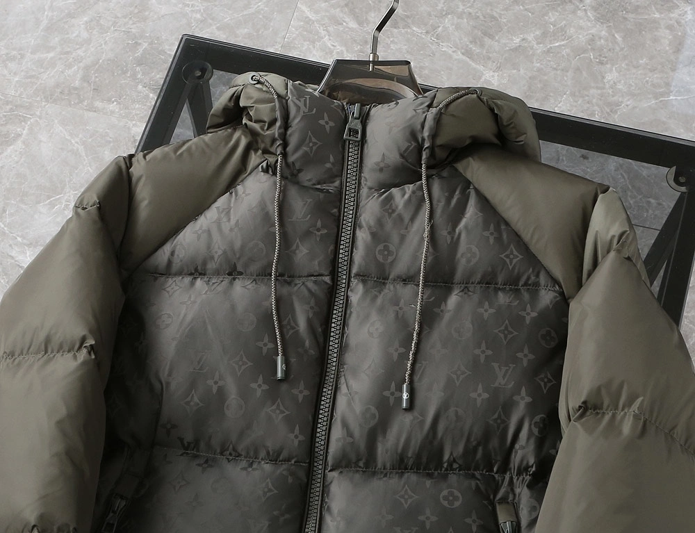 Breathable Louis Vuitton Down Jackets 139418