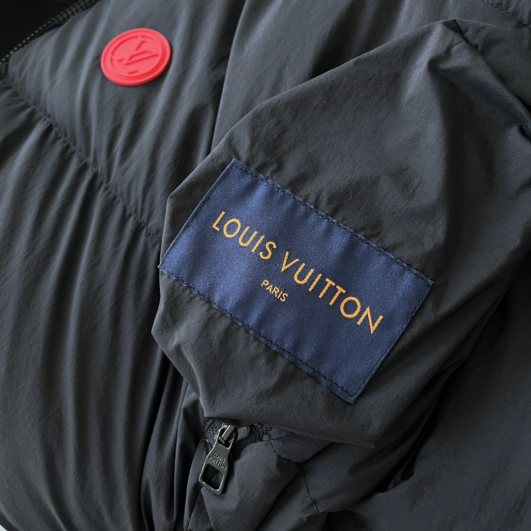 Louis Vuitton Down Jackets Neat 139436