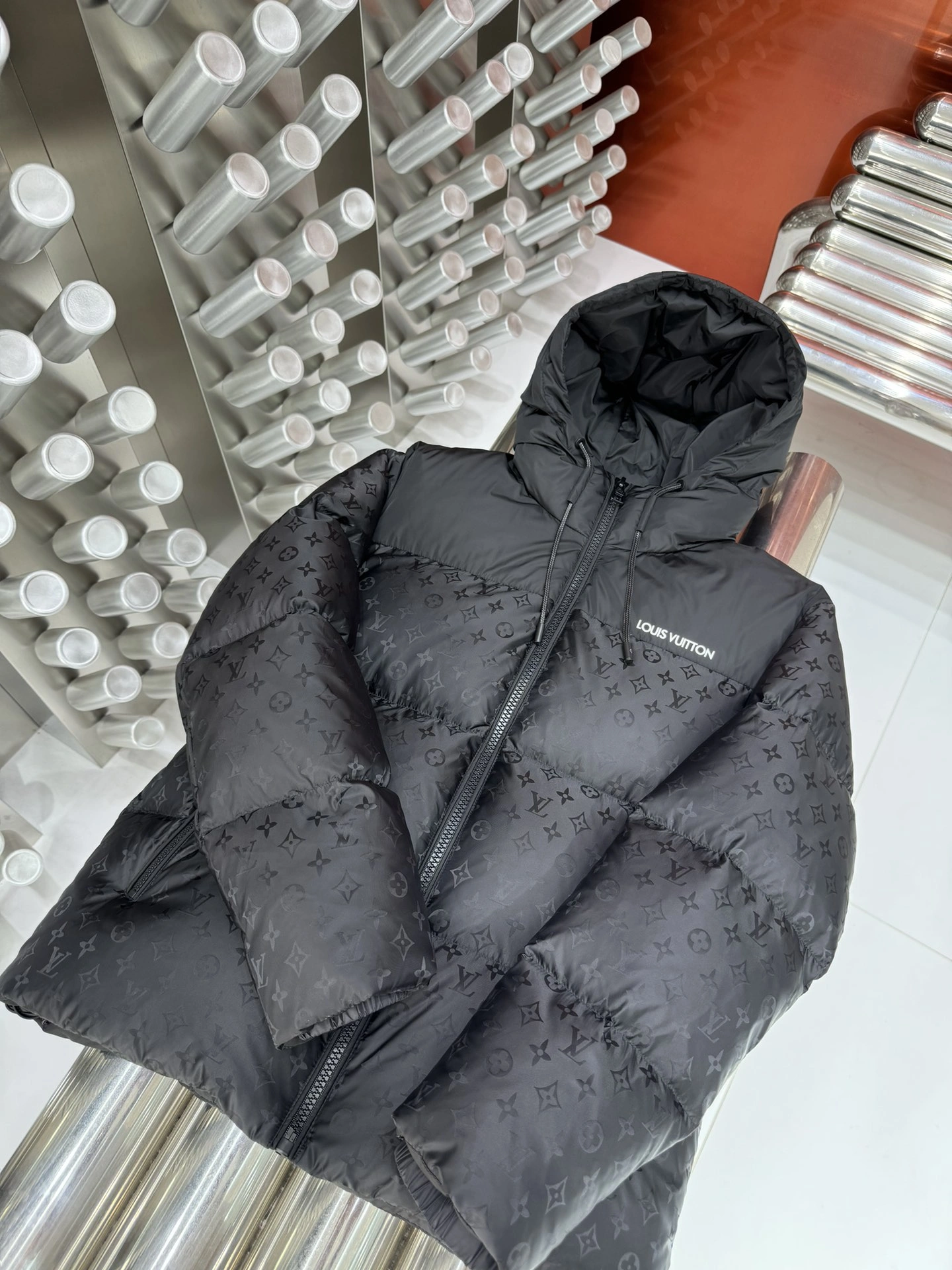 Louis Vuitton Down Jackets Supportive 139412