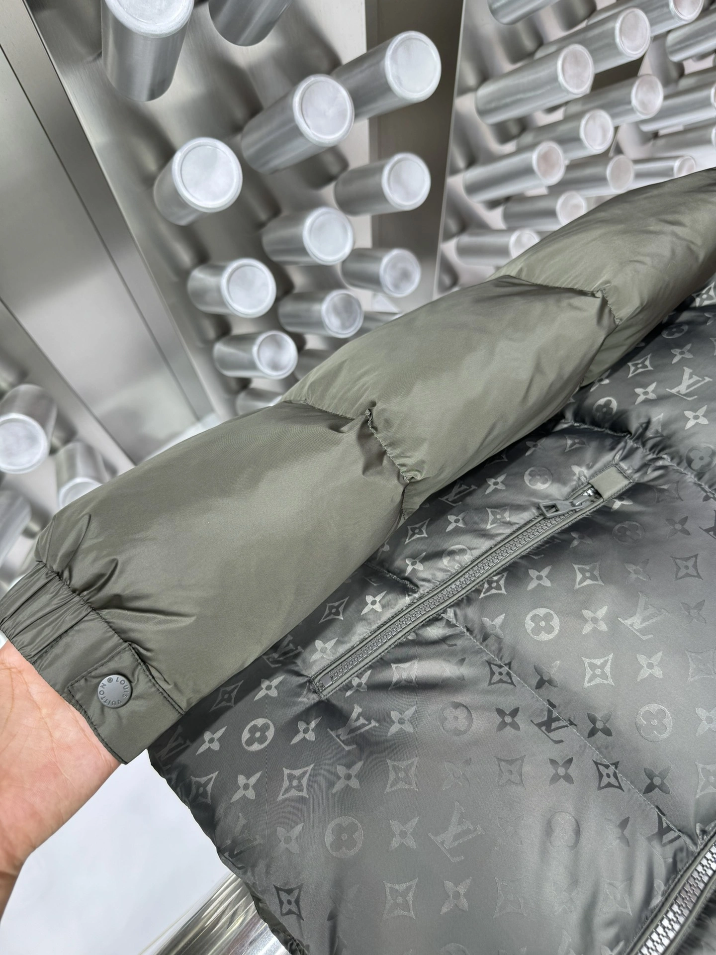 Louis Vuitton Down Jackets Tailored 139413