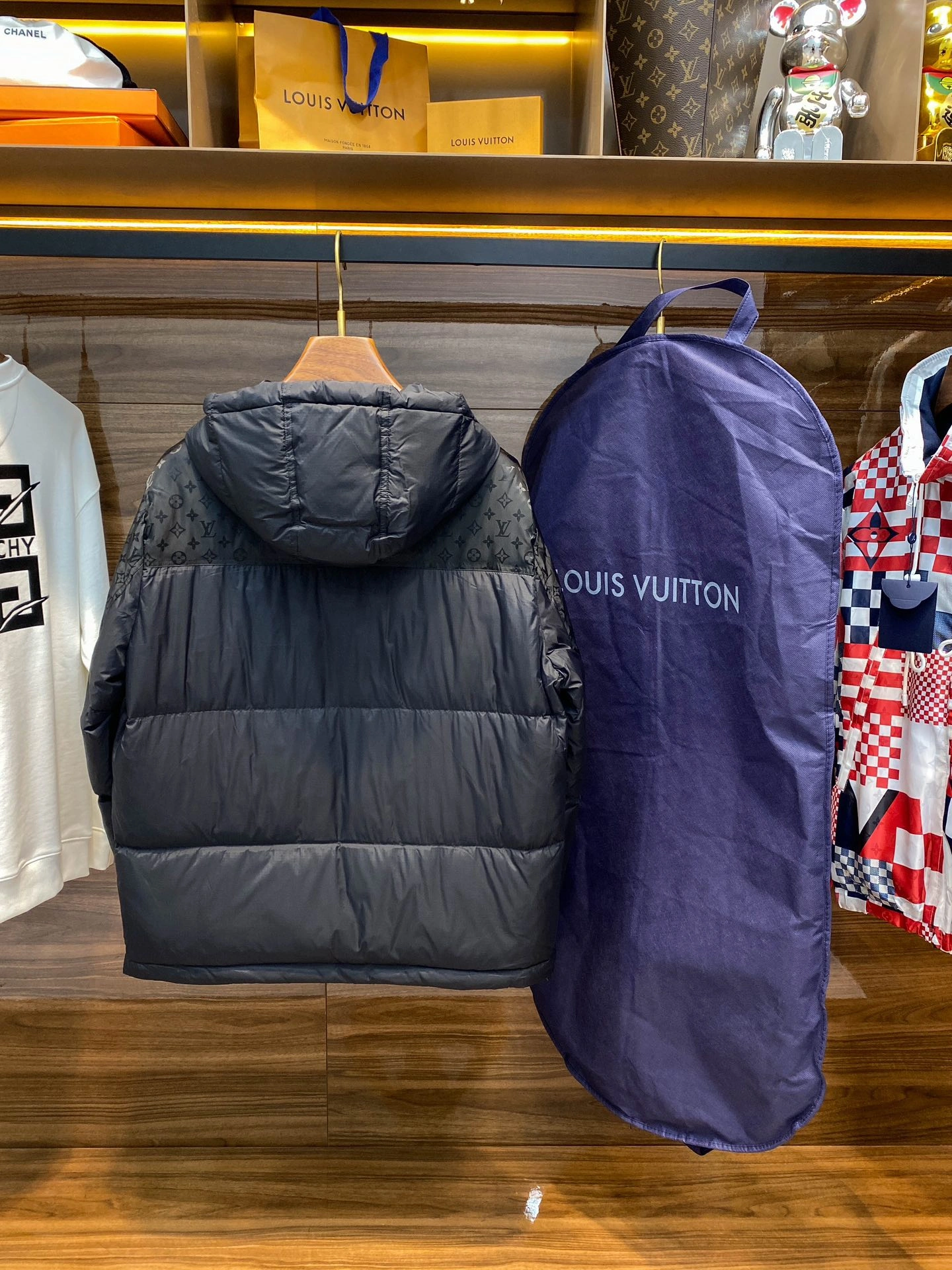 Louis Vuitton Down Jackets Refined 139408