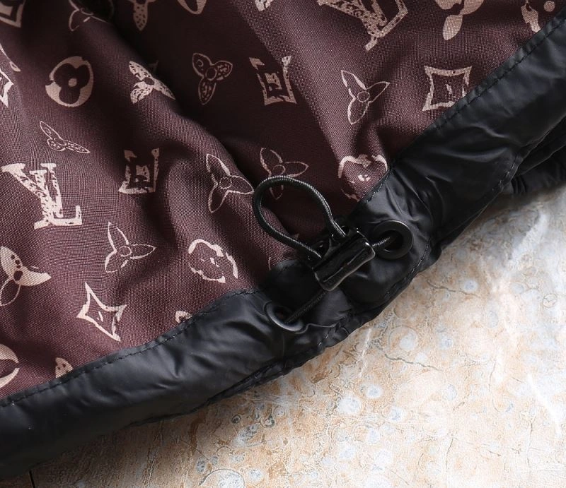 Stretchable Louis Vuitton Down Jackets 139353