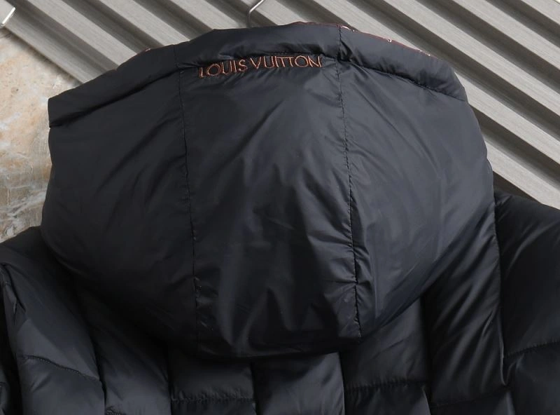Functional Louis Vuitton Down Jackets 139352