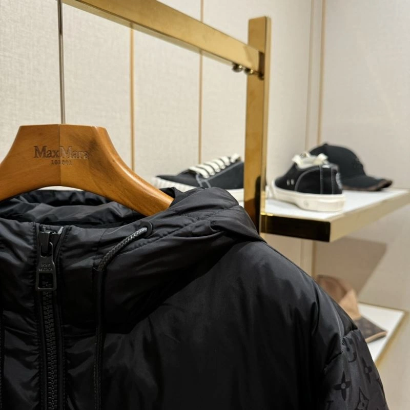 RelaxedFit Louis Vuitton Down Jackets 139342