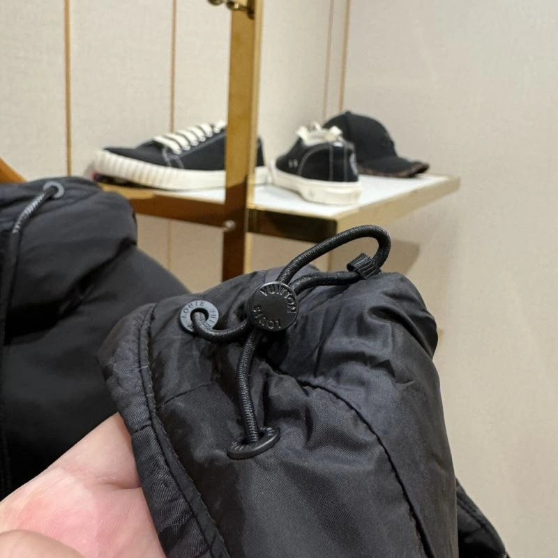 RelaxedFit Louis Vuitton Down Jackets 139342