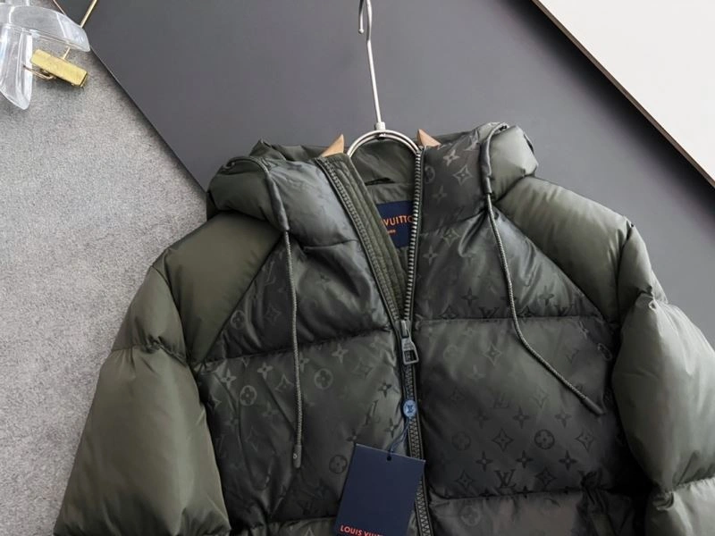 SunProtective Louis Vuitton Down Jackets 139333