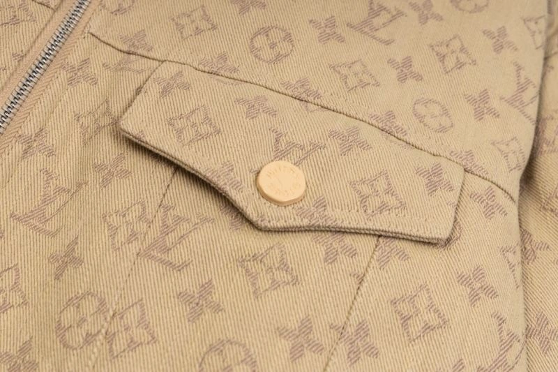Unisex Louis Vuitton Down Jackets 139324