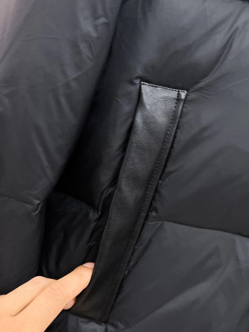 ZipUp Louis Vuitton Down Jackets 139331