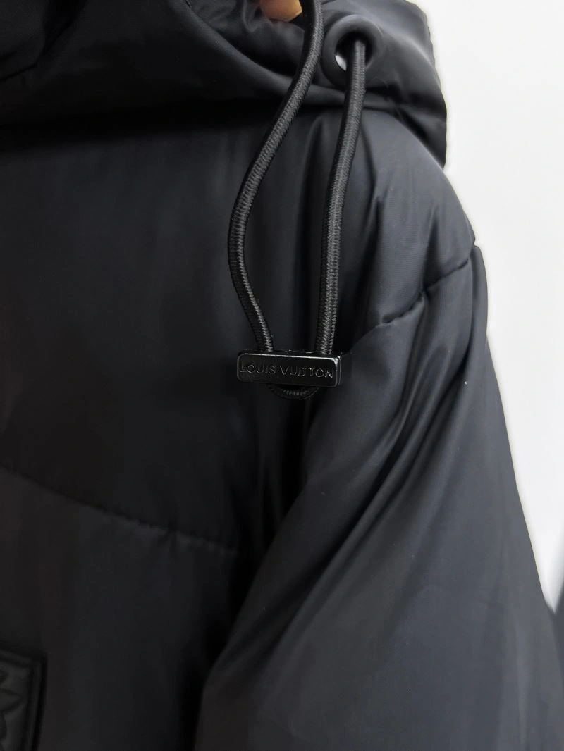 ZipUp Louis Vuitton Down Jackets 139331