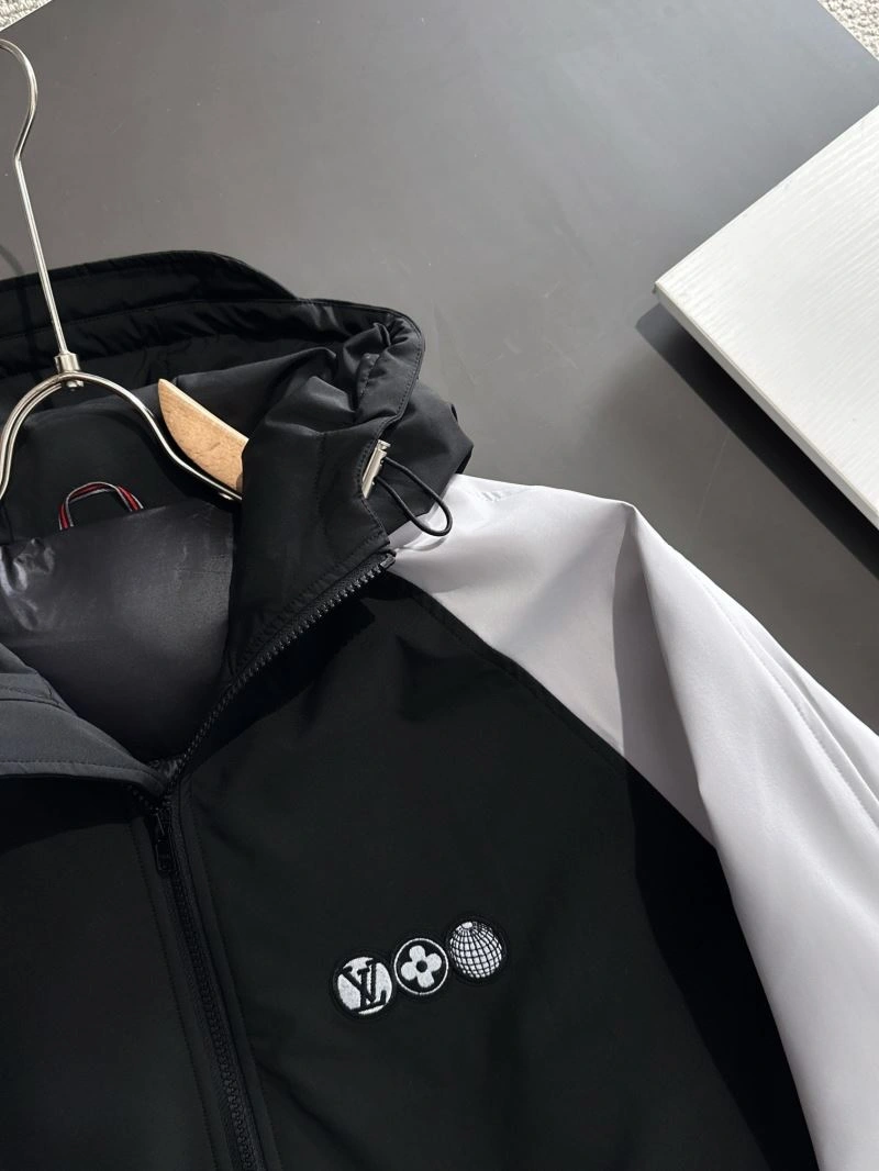 Louis Vuitton Down Jackets WeatherProof 139332