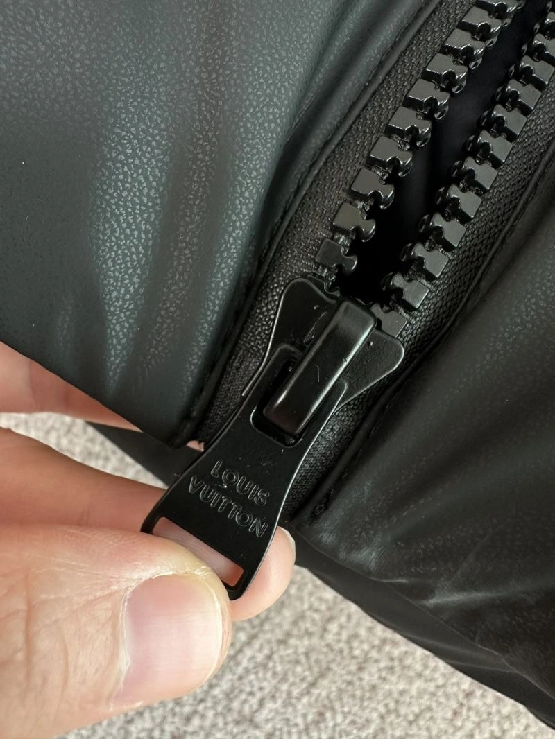 Bright Louis Vuitton Down Jackets 139327