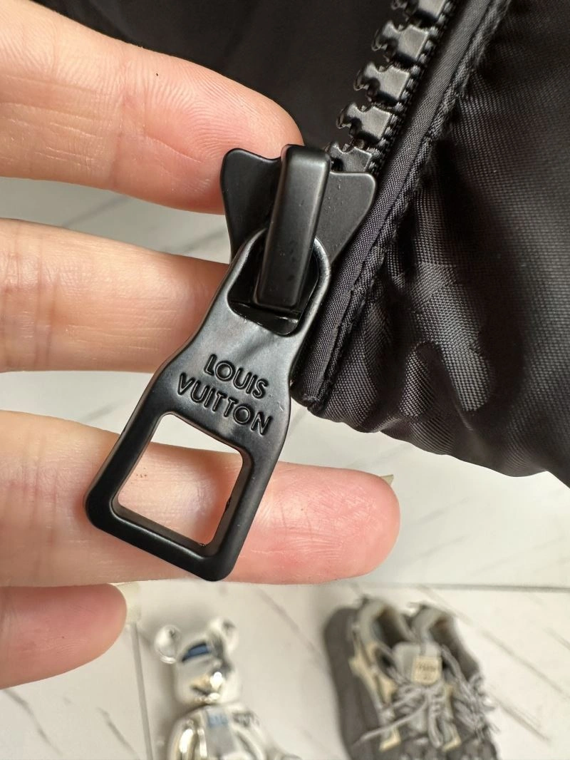 Flexible Louis Vuitton Down Jackets 139320