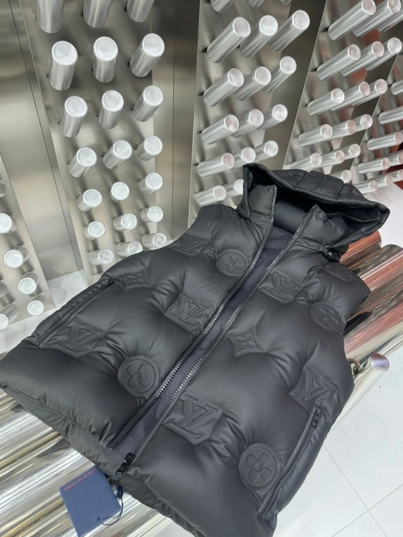 Classic Louis Vuitton Down Jackets 139322