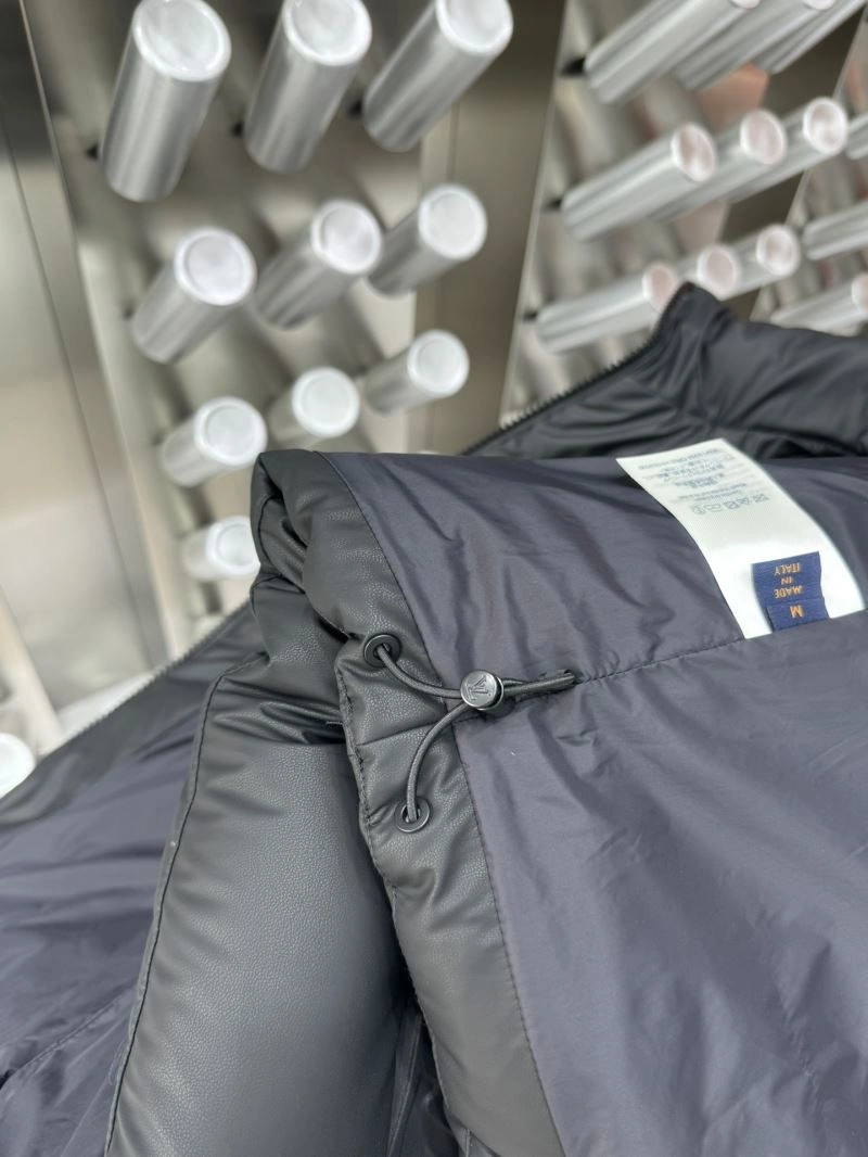 Classic Louis Vuitton Down Jackets 139322