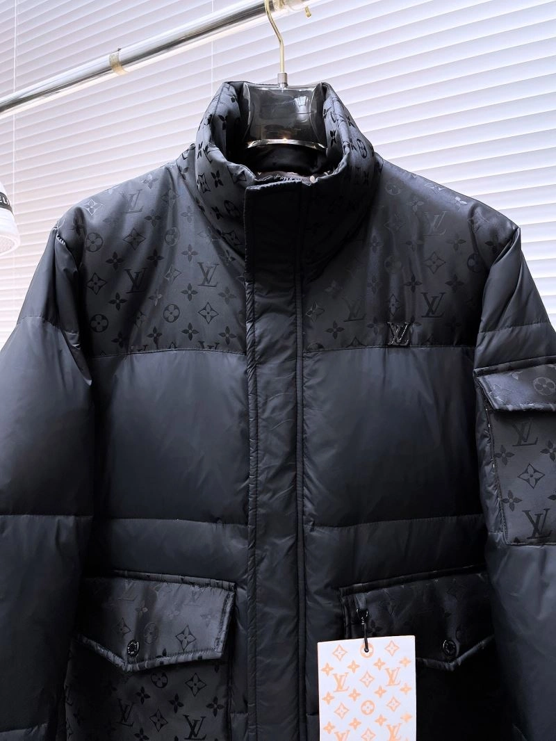 Versatile Louis Vuitton Down Jackets 139315