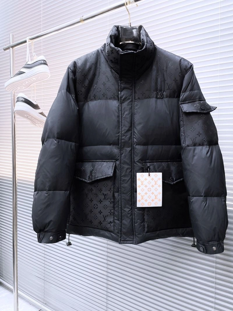 Versatile Louis Vuitton Down Jackets 139315