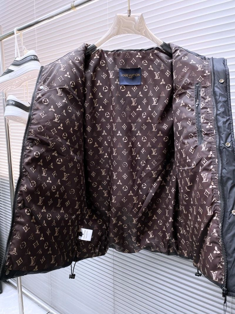 Versatile Louis Vuitton Down Jackets 139315