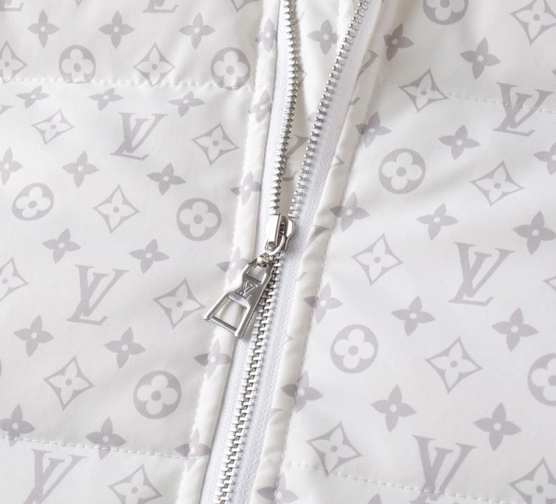 SmartChoice Louis Vuitton Down Jackets 139304