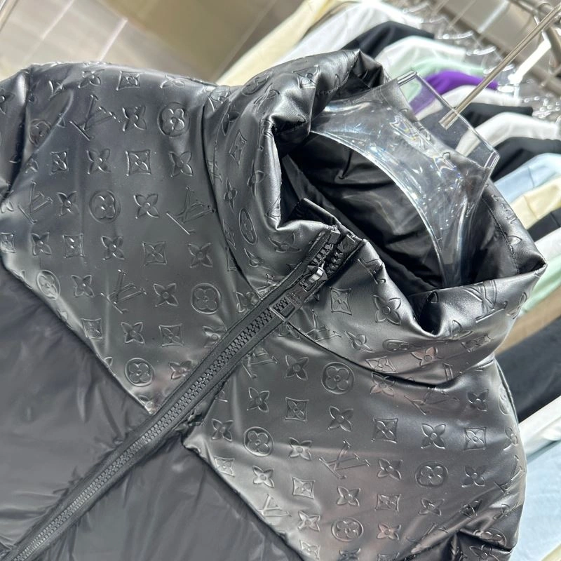 Louis Vuitton Down Jackets GoAnywhere 139307