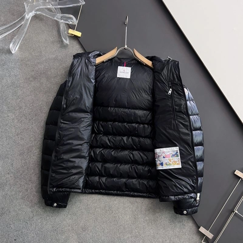 Unisex Louis Vuitton Down Jackets 139303