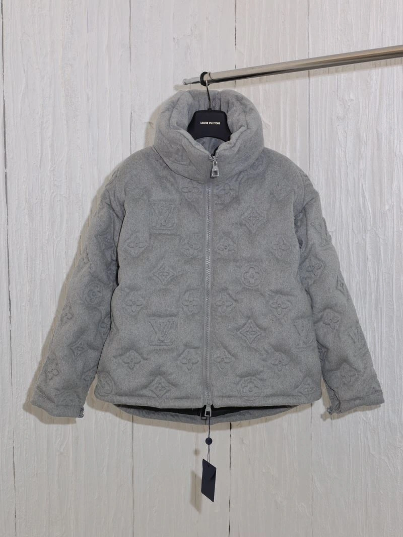 Timeless Louis Vuitton Down Jackets 139300