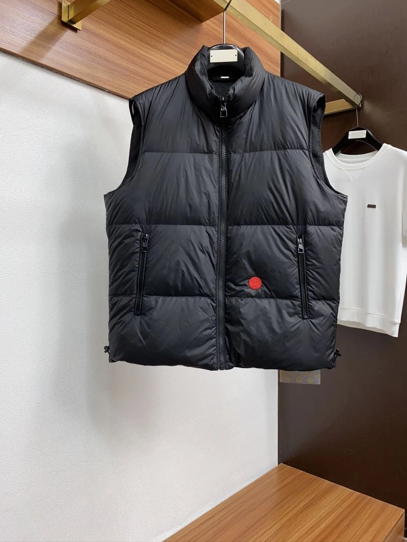 Louis Vuitton Down Jackets Sporty 139298