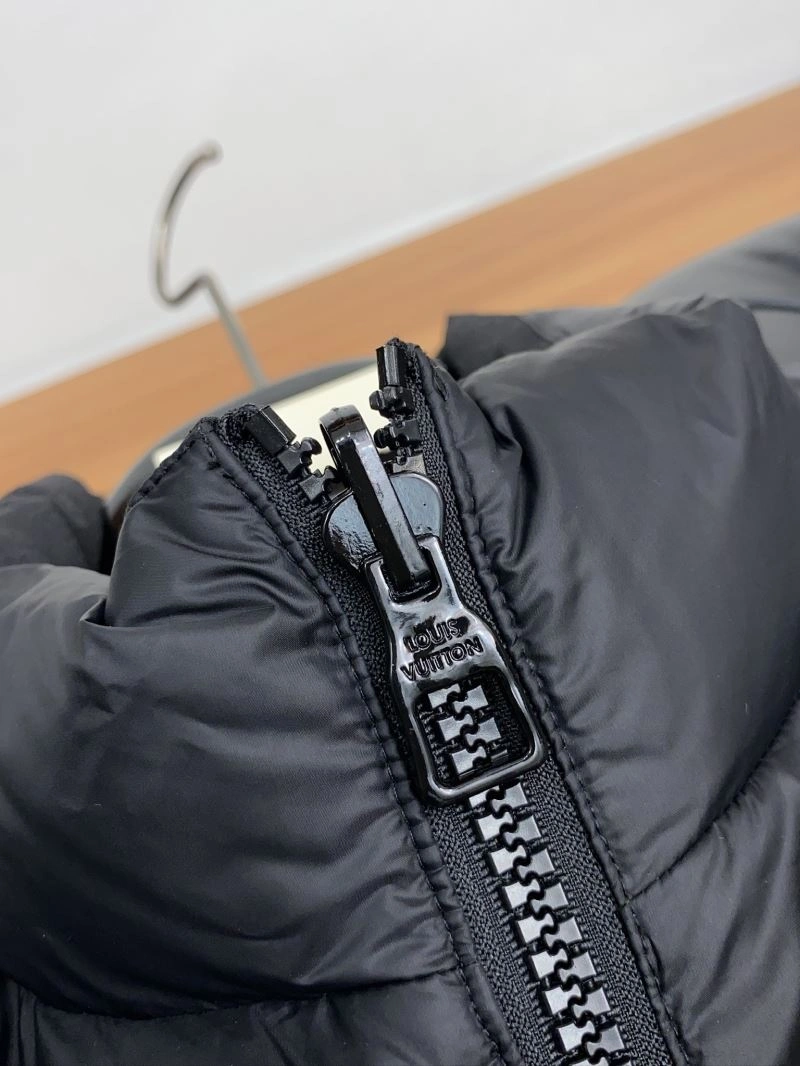Louis Vuitton Down Jackets Sporty 139298