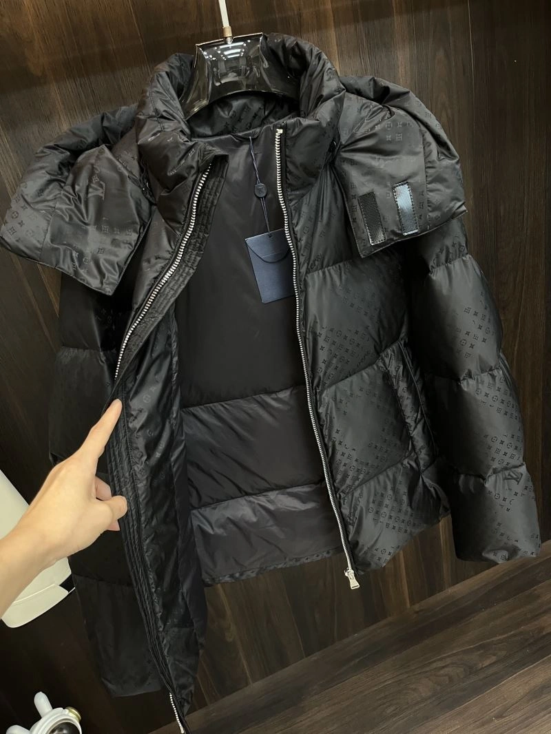 Louis Vuitton Down Jackets UrbanChic 139297