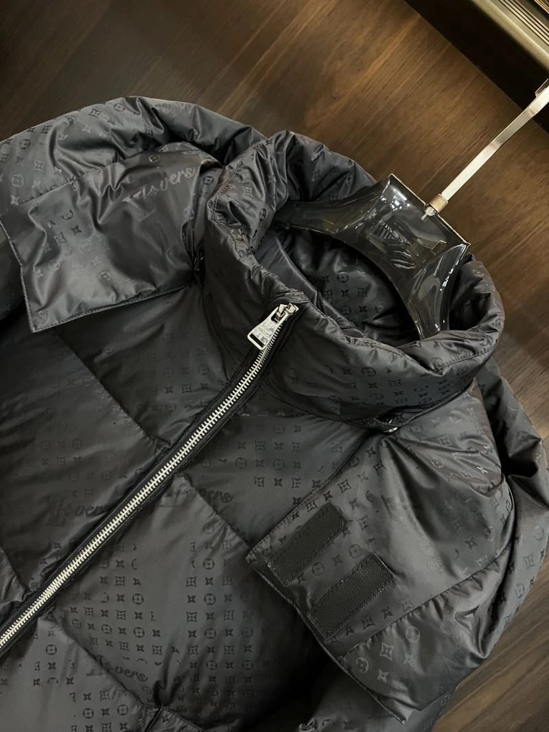 Louis Vuitton Down Jackets UrbanChic 139297