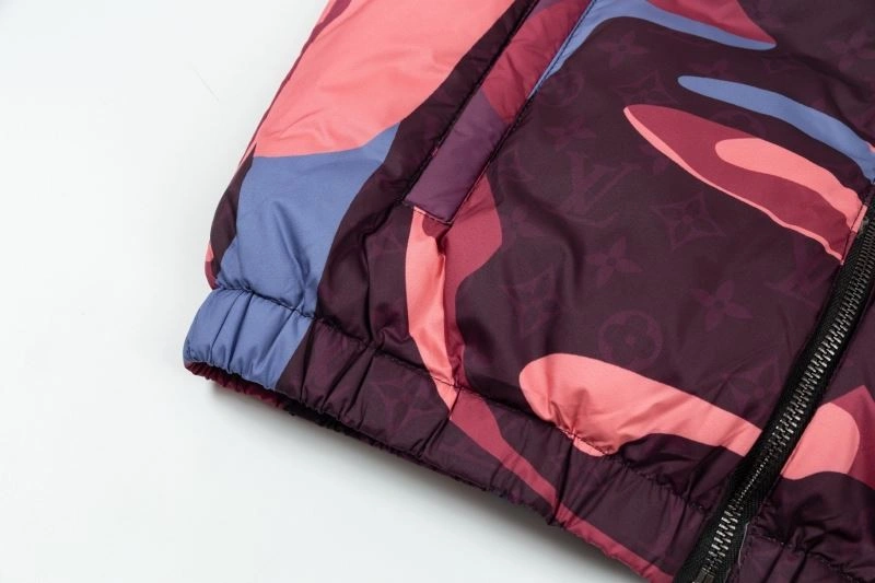 Compact Louis Vuitton Down Jackets 139280