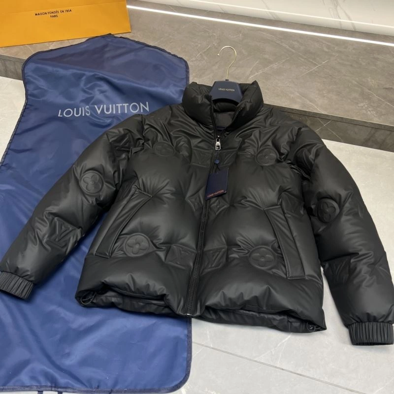 Vibrant Louis Vuitton Down Jackets 139289