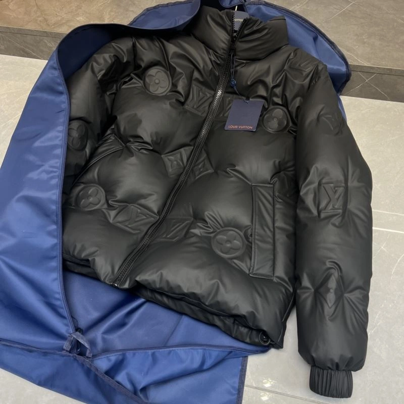 Vibrant Louis Vuitton Down Jackets 139289