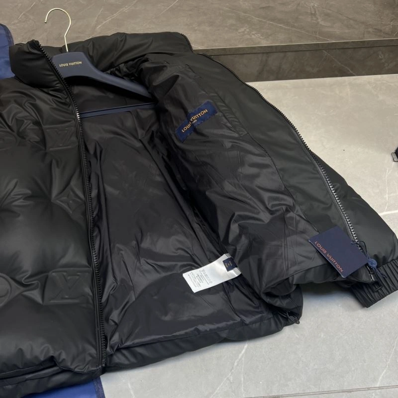 Vibrant Louis Vuitton Down Jackets 139289