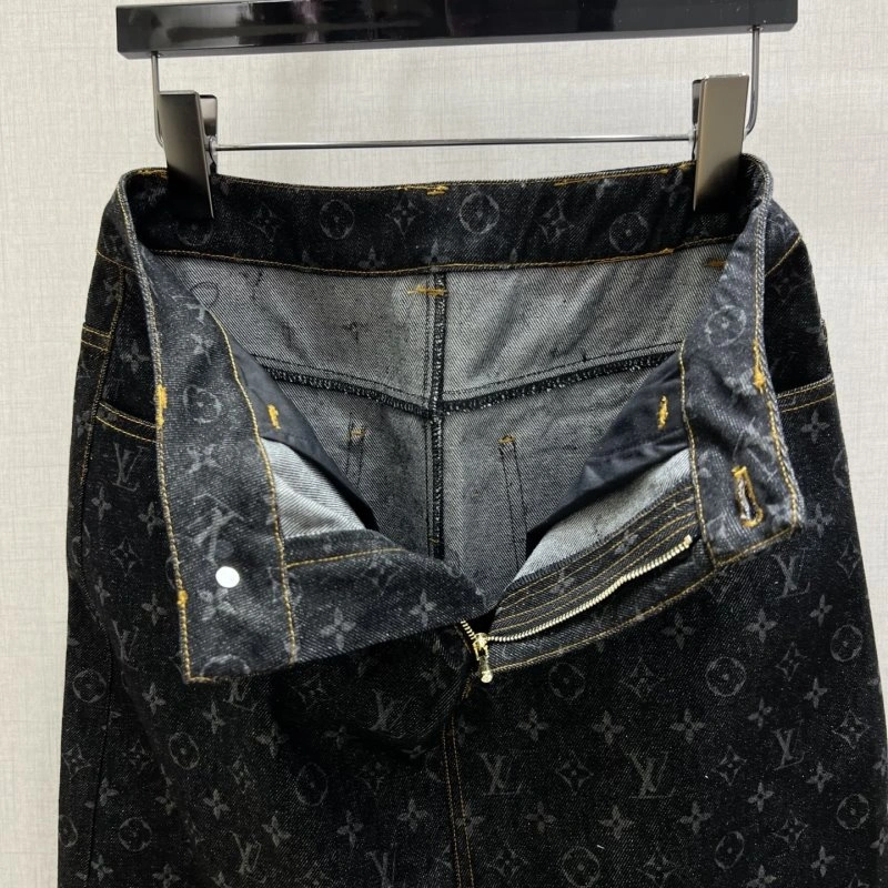 Louis Vuitton Dress Suits Classic 131185