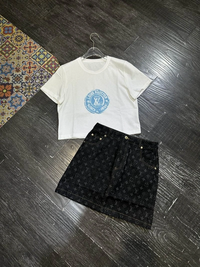 Louis Vuitton Dress Suits Contemporary 131812