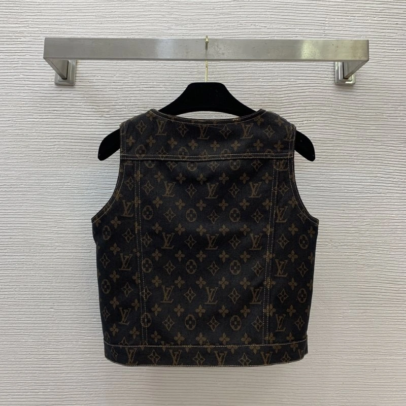 Stylish Louis Vuitton Dress Suits 130807