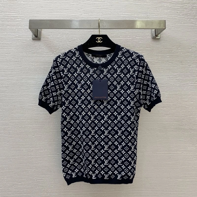 SportInspired Louis Vuitton Dress Suits 131405