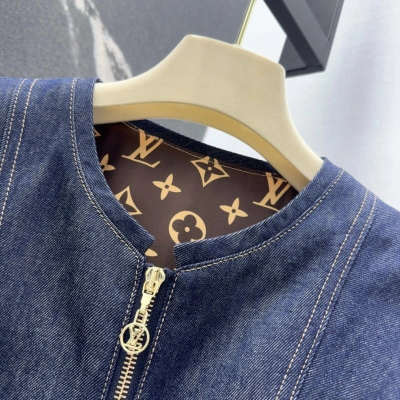 Neat Louis Vuitton Dress 131162