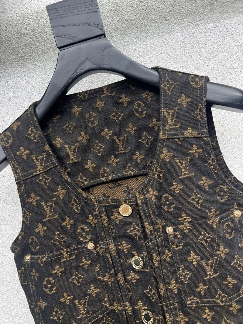 Louis Vuitton Dress Upgraded 131168
