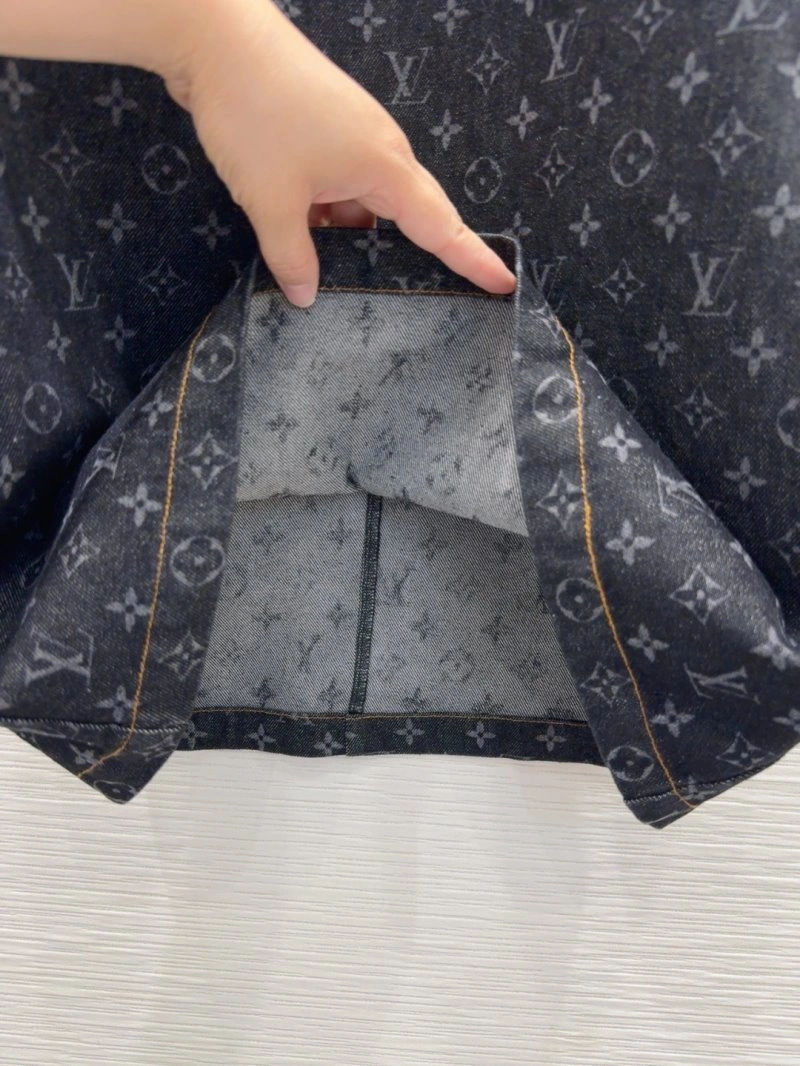 ModernLook Louis Vuitton Dress 131154